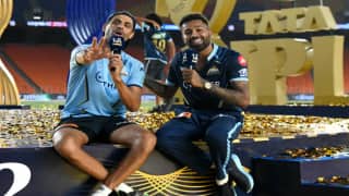 IPL 2022: खिताब जीतने के तुंरत बाद कोच नेहरा ने हार्दिक पांड्या को बता दिया झूठा, जानें वजह